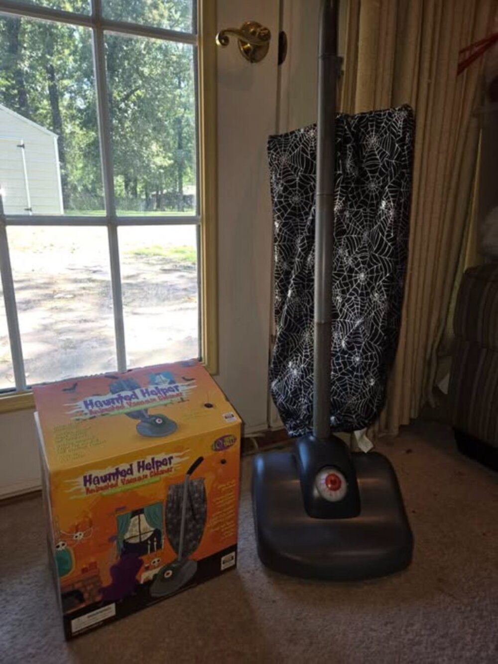 VTG Haunted Helper Animated Holloween Vacuum Cleaner WORKS
